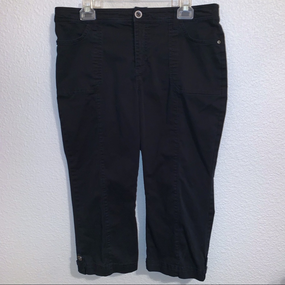 Croft & Barrow | Classic Fit Black Capri